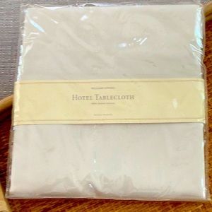 Wm Sonoma Hotel Tablecloth